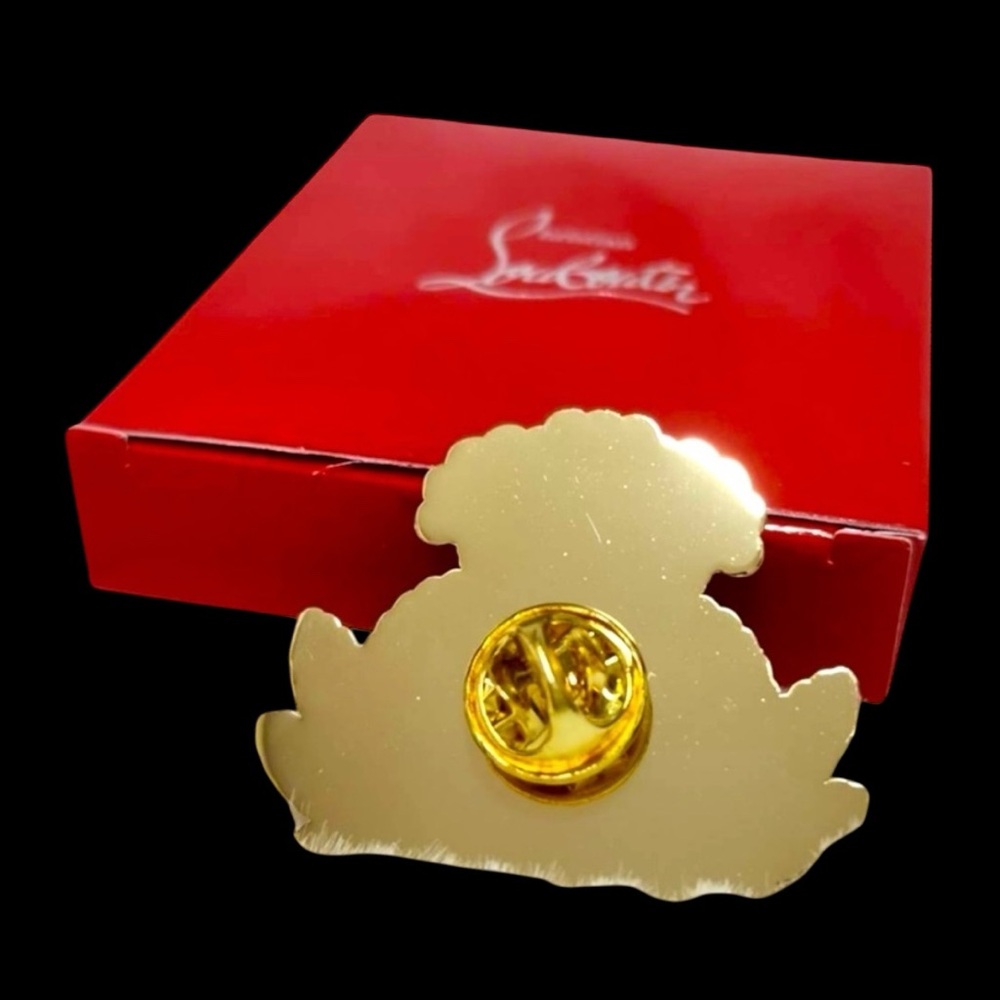 Christian Louboutin Gold Crest Pin with Box - Picture 4 of 4